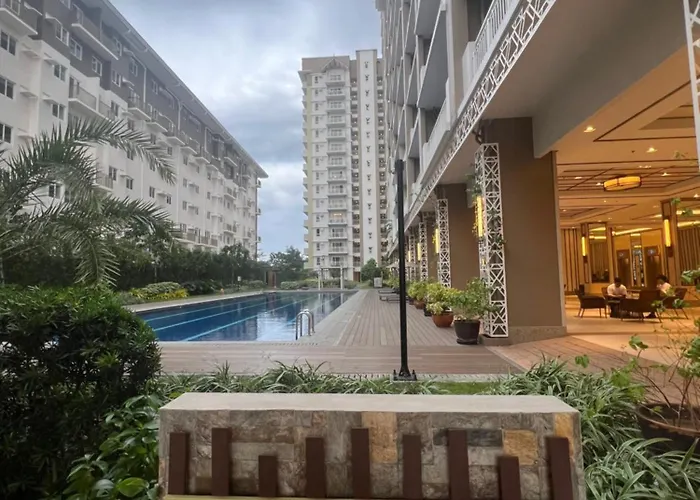 Angels Place The Atherton, Near Airport 3* Manila