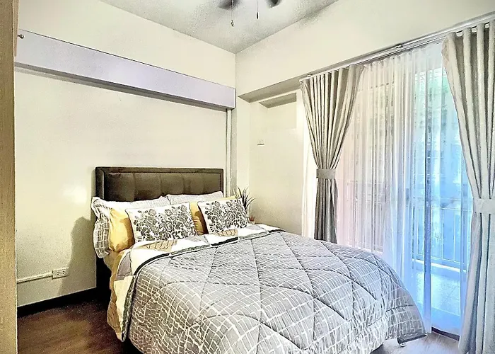 Angels Place The Atherton, Near Airport 3* Manila
